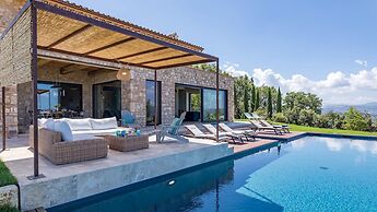 Casale the Place 6 4 Emma Villas