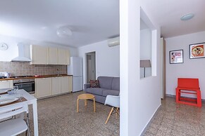 Quite Shelter in Naples