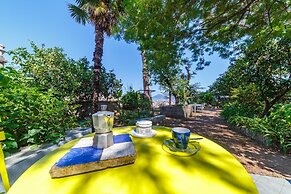 Lovely Frame in Naples