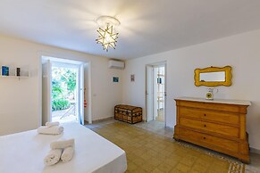 Lovely Frame in Naples