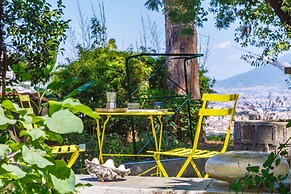 Lovely Frame in Naples