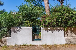 Lovely Frame in Naples