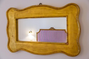 Lovely Frame in Naples