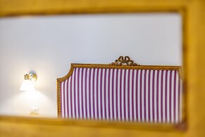 Lovely Frame in Naples