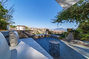 Lovely Frame in Naples