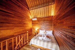 The Dewi Eco Bamboo Villa