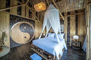 The Dewi Eco Bamboo Villa