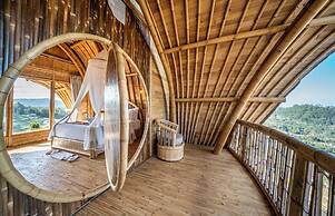 The Dewi Eco Bamboo Villa