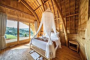 The Dewi Eco Bamboo Villa