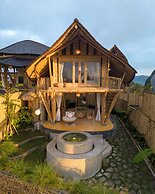 The Dewi Eco Bamboo Villa