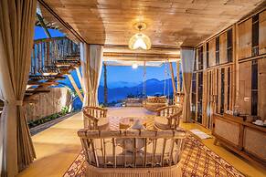 The Dewi Eco Bamboo Villa