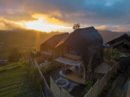 The Dewi Eco Bamboo Villa