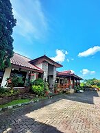 Sangga Buana Resort & Convention Hotel