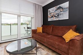 Przemyska Apartment Gdańsk by Renters