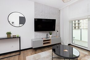 Przemyska Apartment Gdańsk by Renters