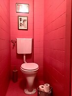 Cozy Chalet With Amazing Mountain Views Ski-in, Ski-out, Trailheads