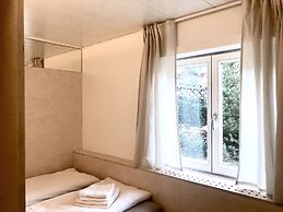 Cozy Chalet With Amazing Mountain Views Ski-in, Ski-out, Trailheads