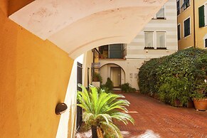 A Lovely Nest in the City by Wonderful Italy