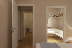 A Lovely Nest in the City by Wonderful Italy