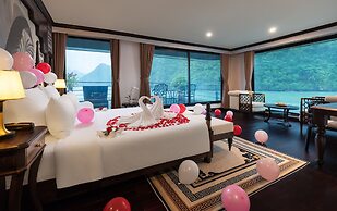 Venus Halong Cruises