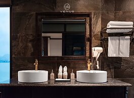 Venus Halong Cruises