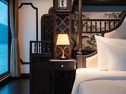 Venus Halong Cruises