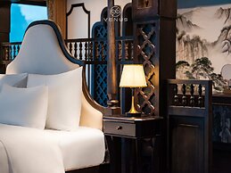 Venus Halong Cruises