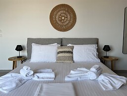 KYTHERA BEACH APARTMENTS