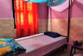 Goroomgo Central Guest House Agartala