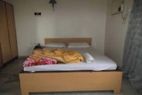 Goroomgo Central Guest House Agartala