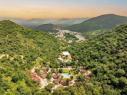 Treat Aranya Resort
