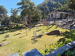 Treat Aranya Resort
