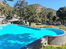Treat Aranya Resort