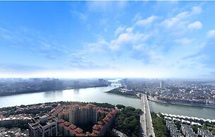 ManGo Holiday Internation Apartment