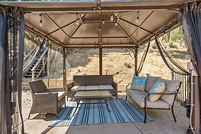 Water's Edge - Gorgeous Water Views! by Yosemite Region Resorts