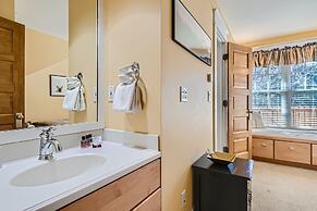 The French St Retreat 4 Bedroom Home by RedAwning