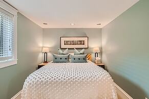 The French St Retreat 4 Bedroom Home by RedAwning