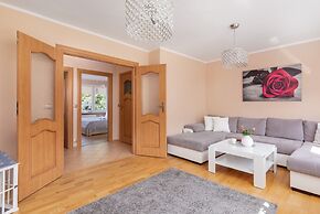 Rose Apartment in Kołobrzeg by Renters