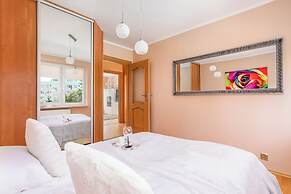 Rose Apartment in Kołobrzeg by Renters
