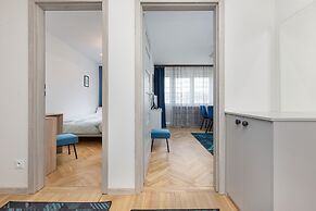 Al. Solidarnosci 92/95