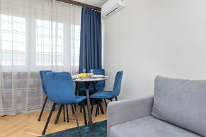 Al. Solidarnosci 92/95