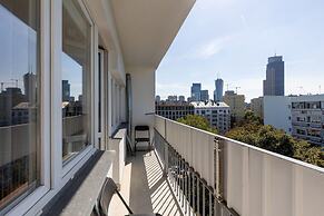 Al. Solidarnosci 92/95