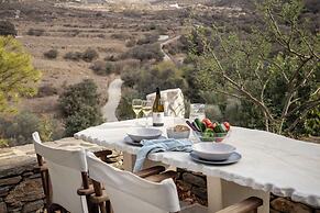 Under the Linden Tree Tinos
