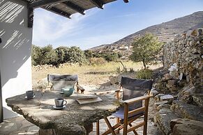 Under the Linden Tree Tinos