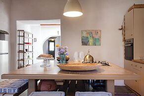 Under the Linden Tree Tinos