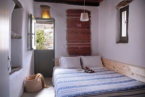 Under the Linden Tree Tinos