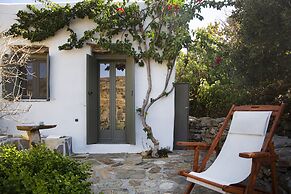 Under the Linden Tree Tinos