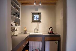 Under the Linden Tree Tinos