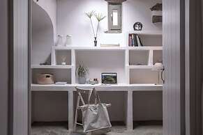 Under the Linden Tree Tinos