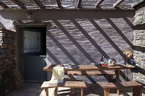 Under the Linden Tree Tinos